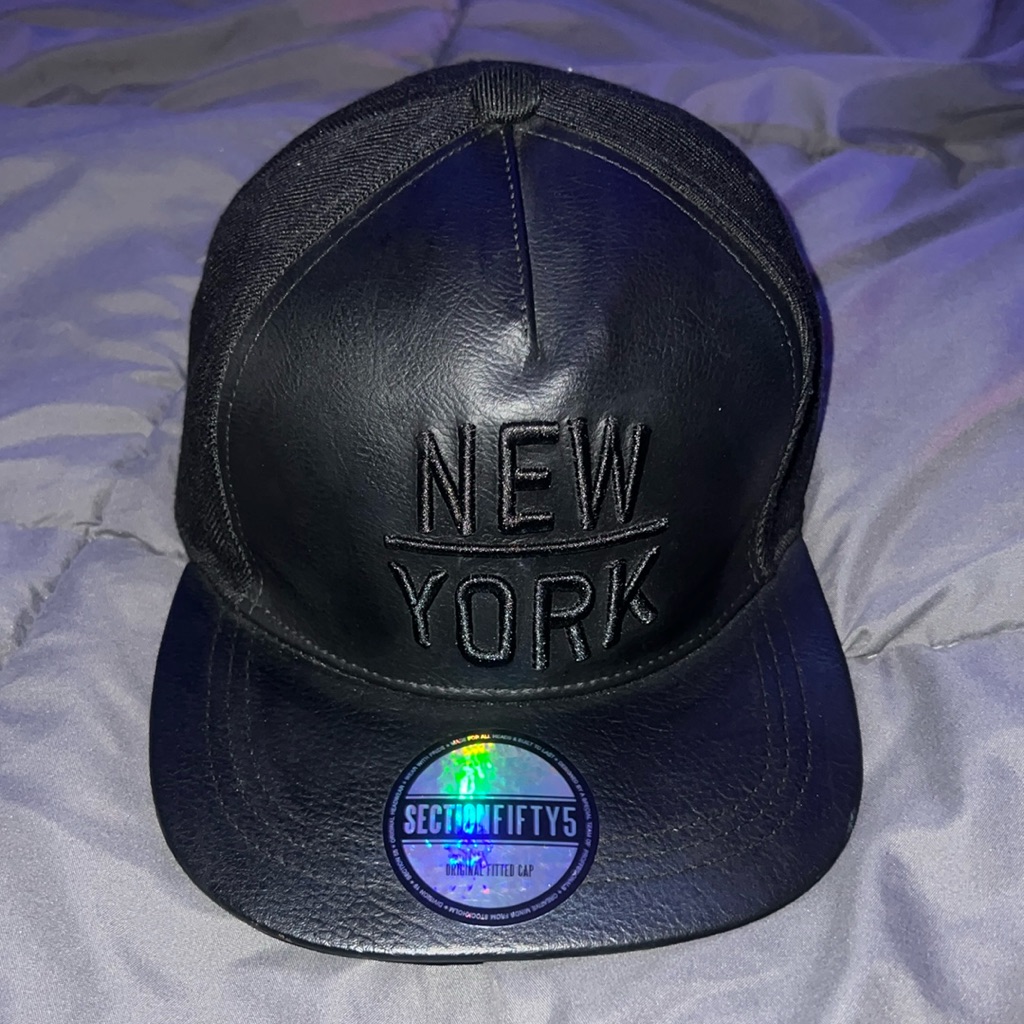 HM New York Snapback Hat